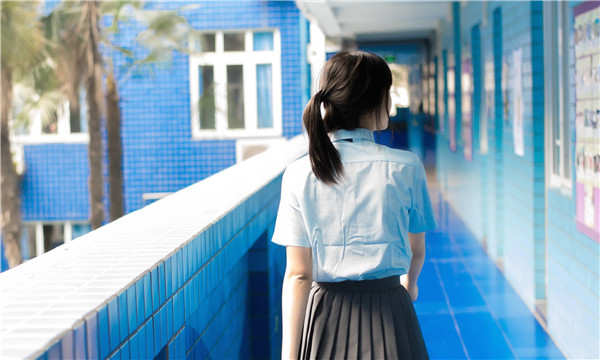 阿坝如何找到一个可以帮助我生孩子的女人？